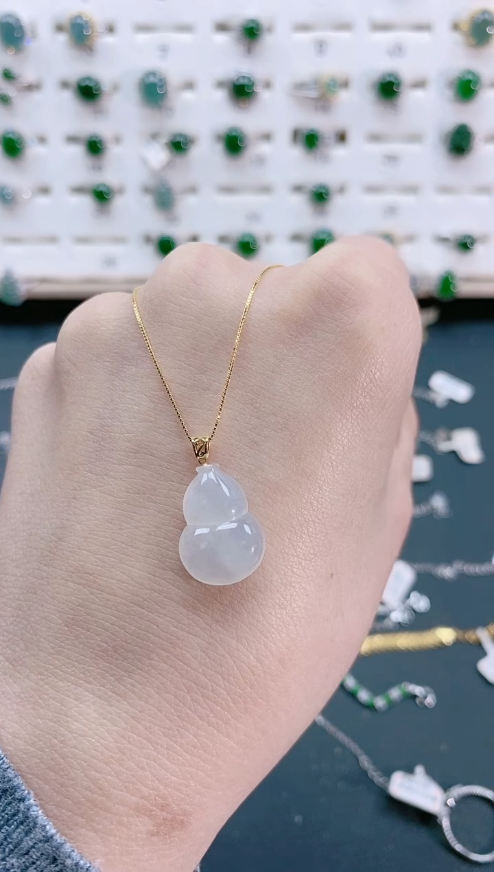 【闪购商品】翡翠颈饰18K金镶嵌天然翡翠