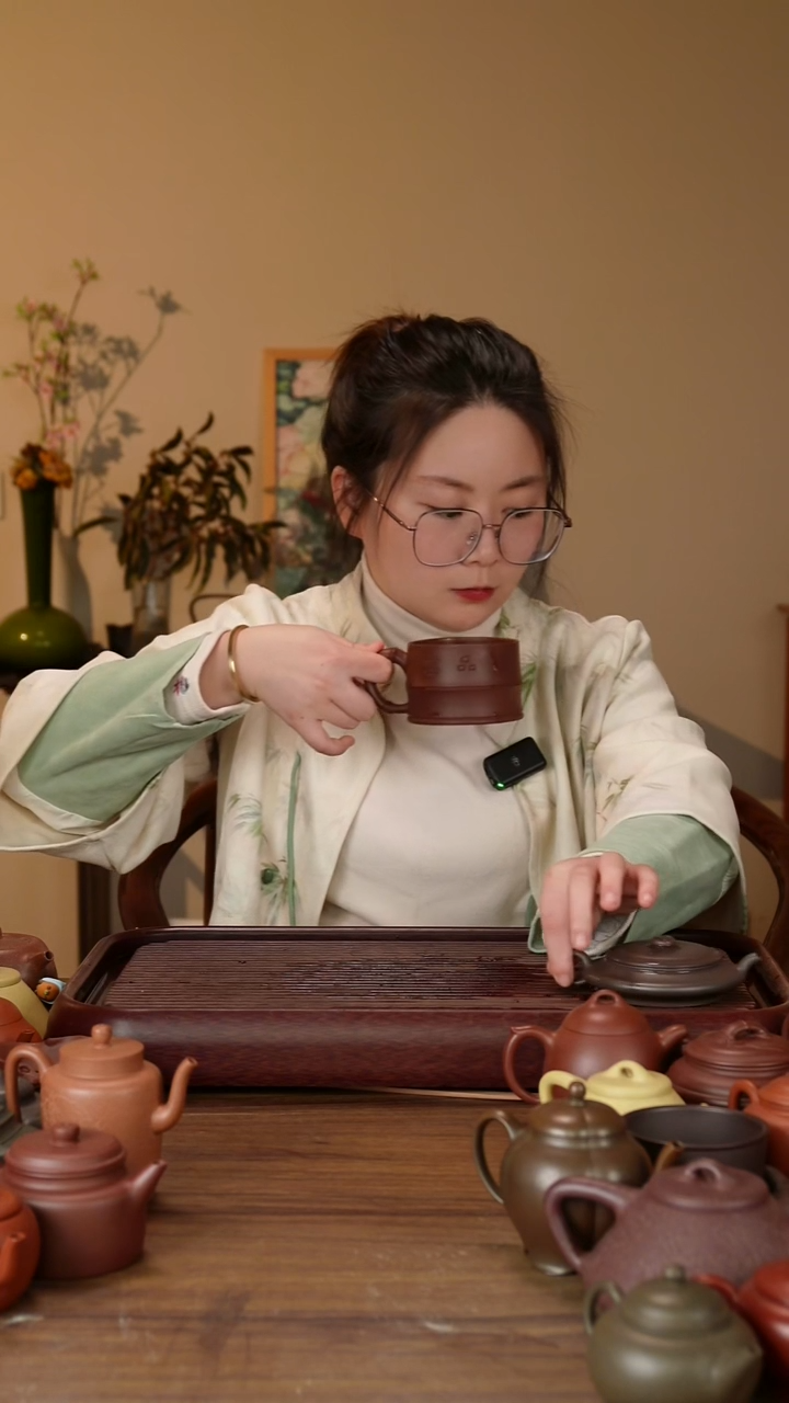 茶杯紫砂佩****质【开物】黑墩头-主人杯