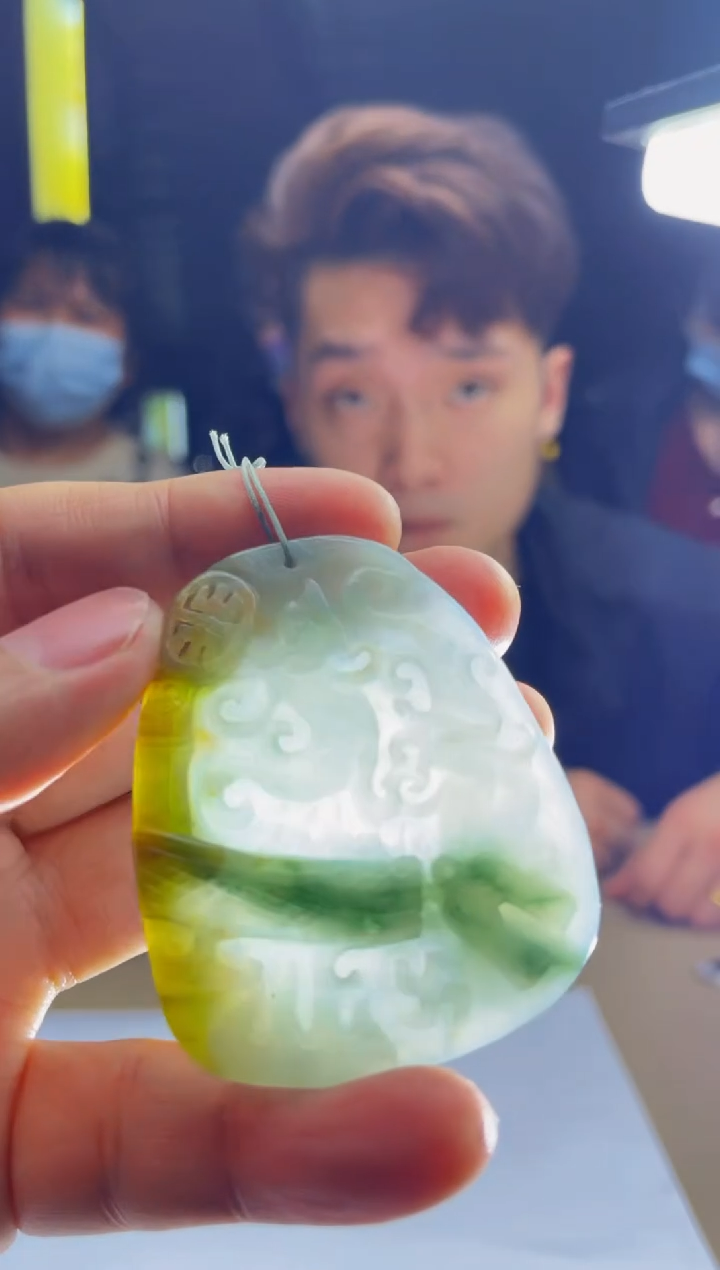 【闪购商品】定制翡翠未镶嵌         2135