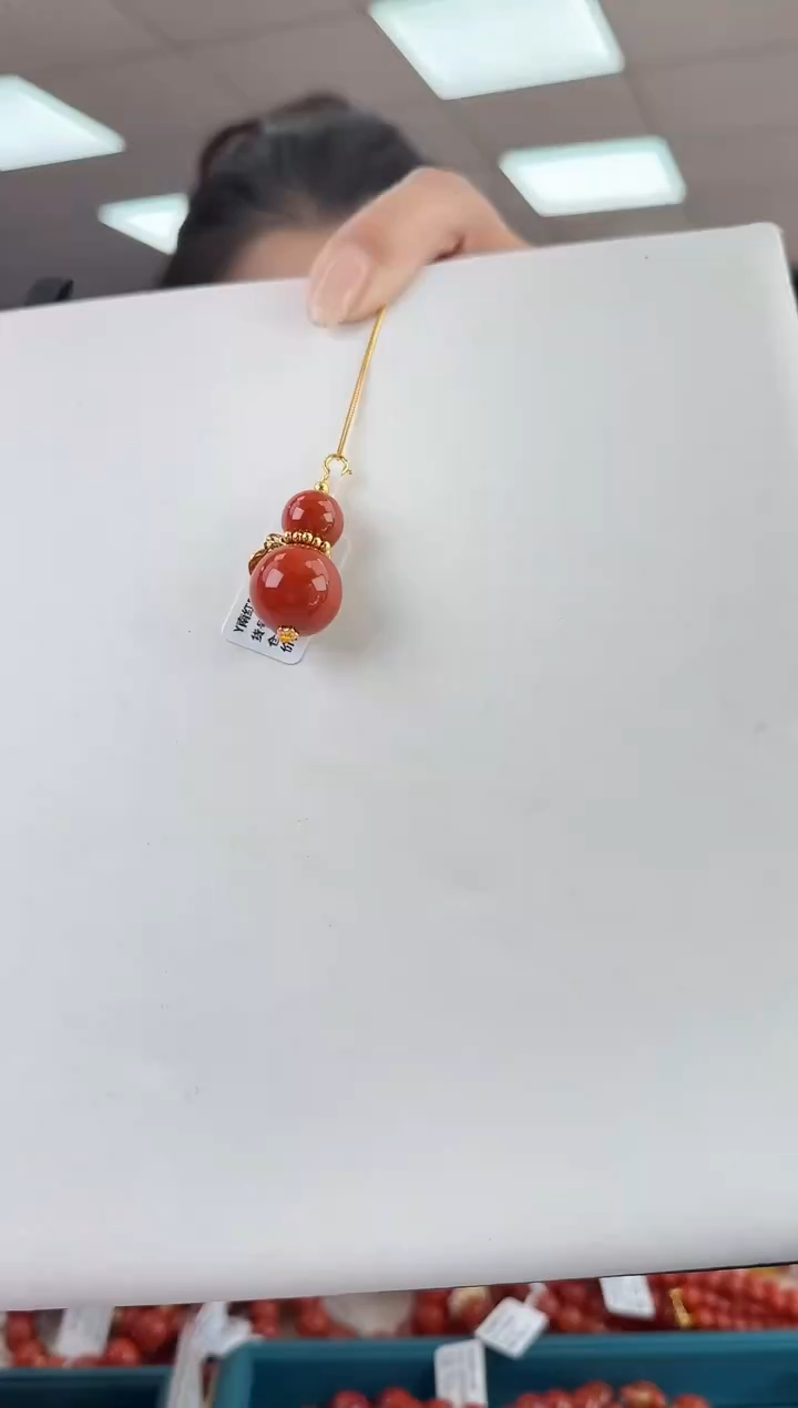 银S925镶嵌吊坠南红玛瑙多样发其一/HS9820010199