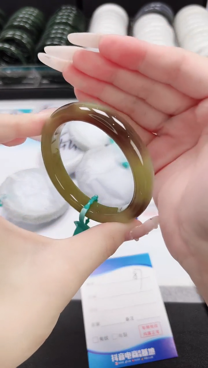 未镶嵌手镯和田玉9.26-87-55.6