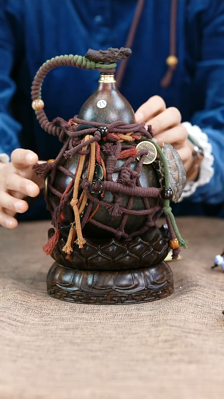 【闪购商品】71—光岳葫天然大漆酒葫芦不含莲花底座