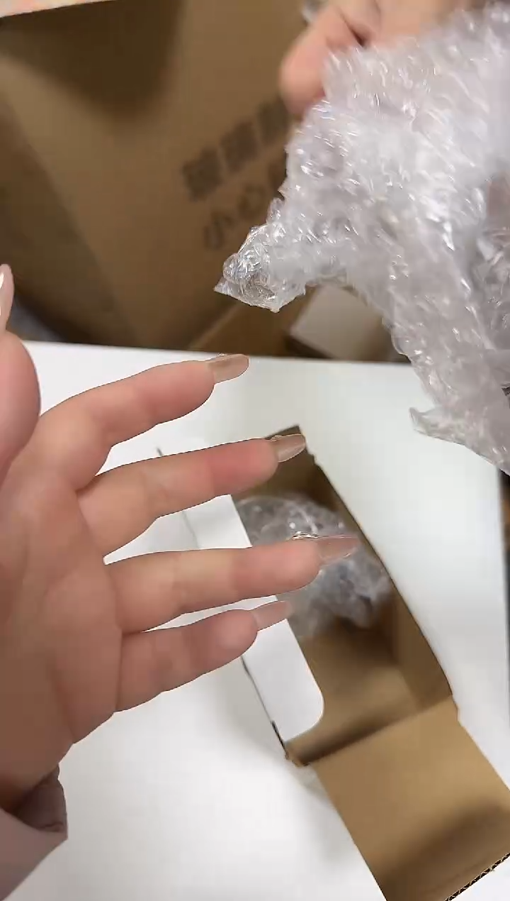 324白色木把小杯子2只