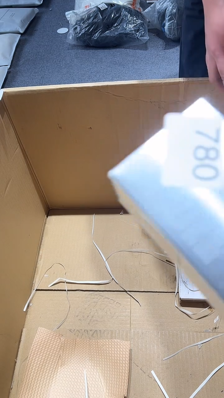 瓷片五回回回780