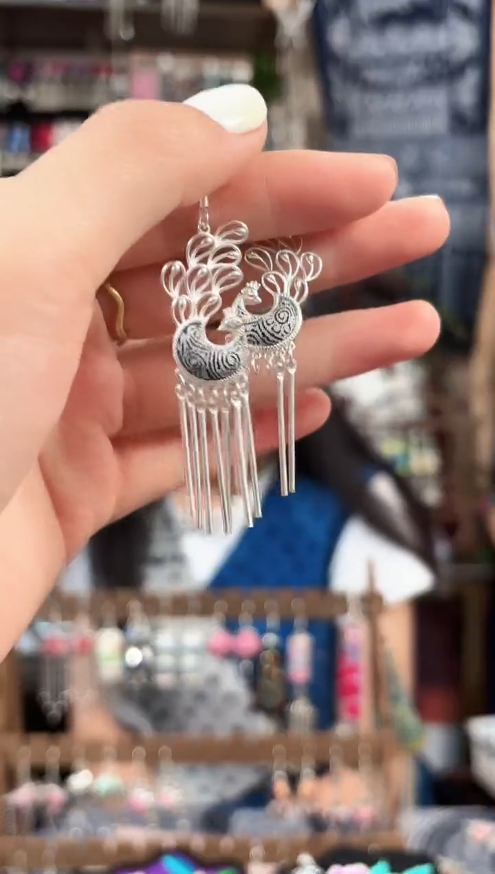 织绣民族风非遗老绣饰品522