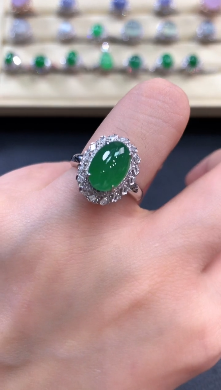 【闪购商品】翡翠戒指18K金镶嵌b129       