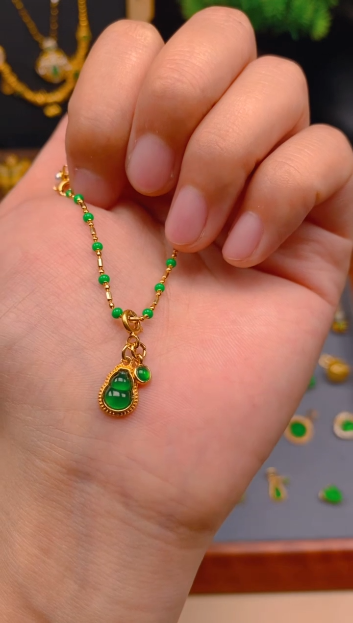 翡翠银S925镶嵌吊坠(不含链)蛋面葫芦万能扣