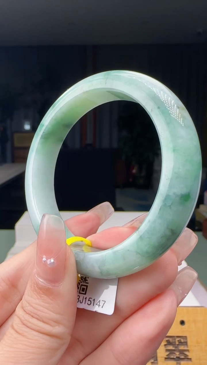 【闪购商品】翡翠手镯未镶嵌MM@@960Q3J15147