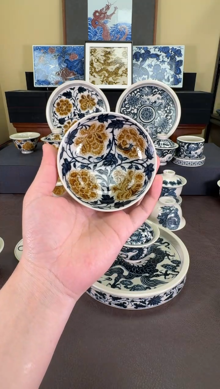 【闪购商品】二号釉牡丹纹普洱杯