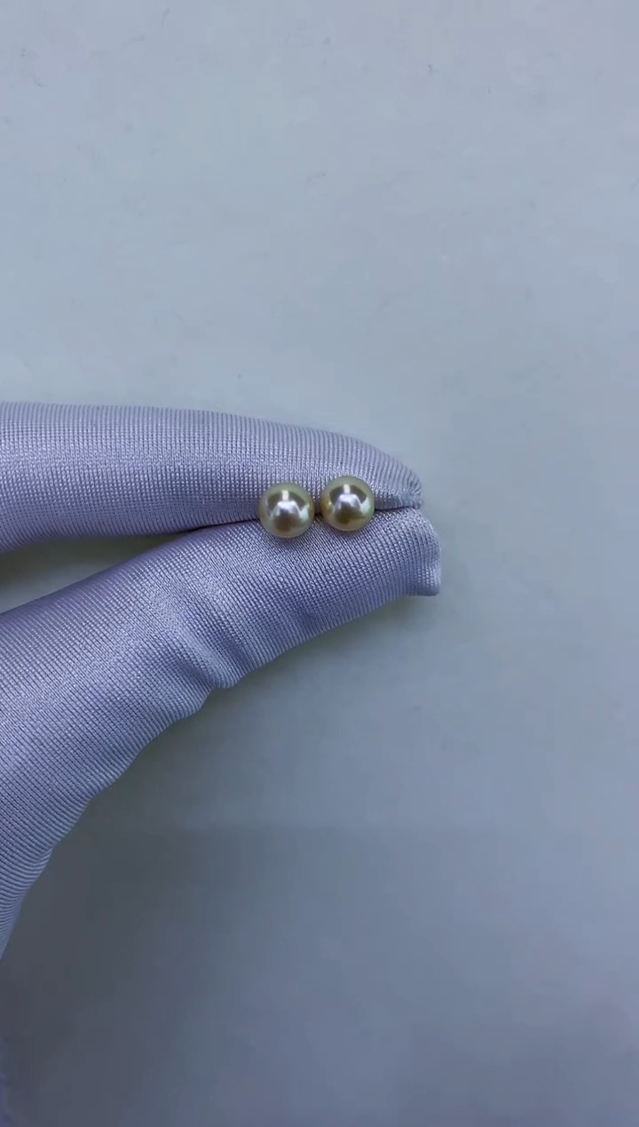 18K金镶嵌DA海水珍珠羽皇金素钉6-7MM X011