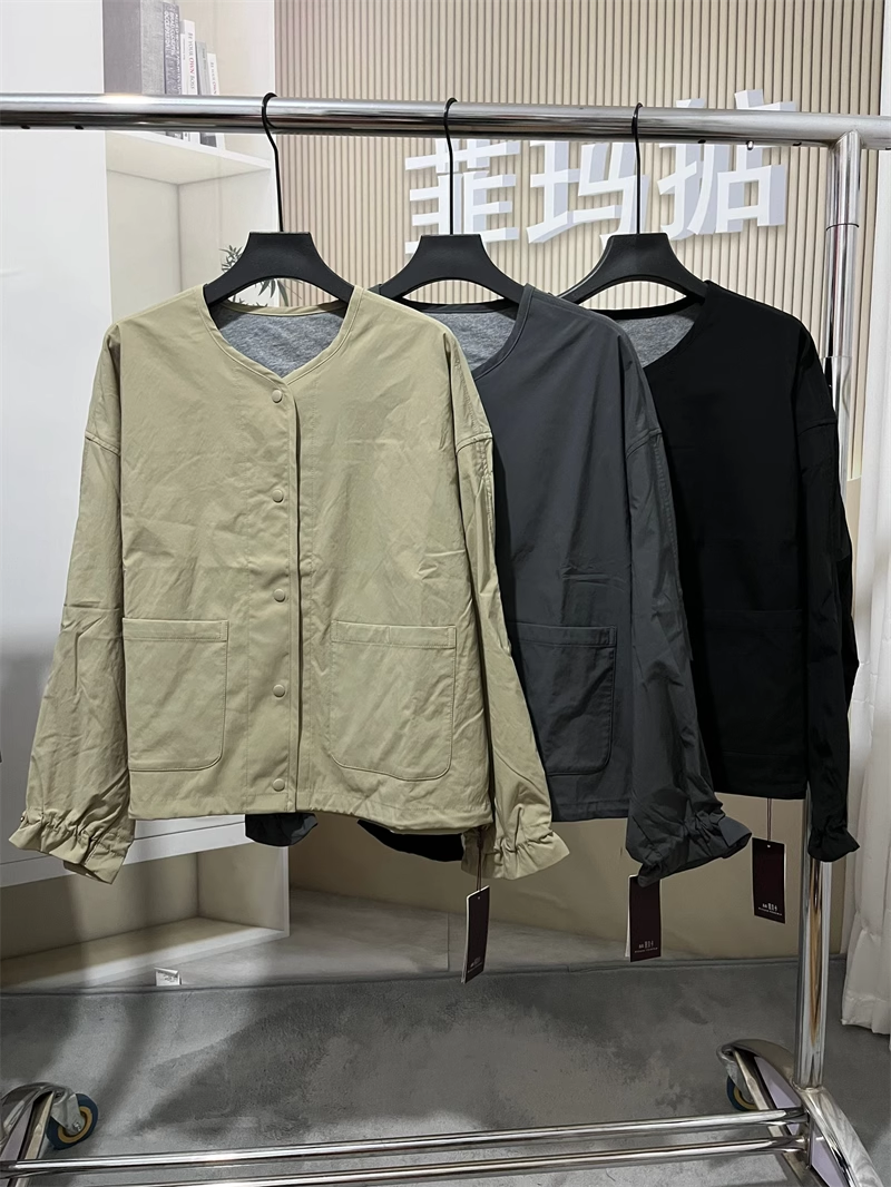 鑫雅丽贝R25085正品2025秋季新款V领休闲百搭宽松外套上衣女