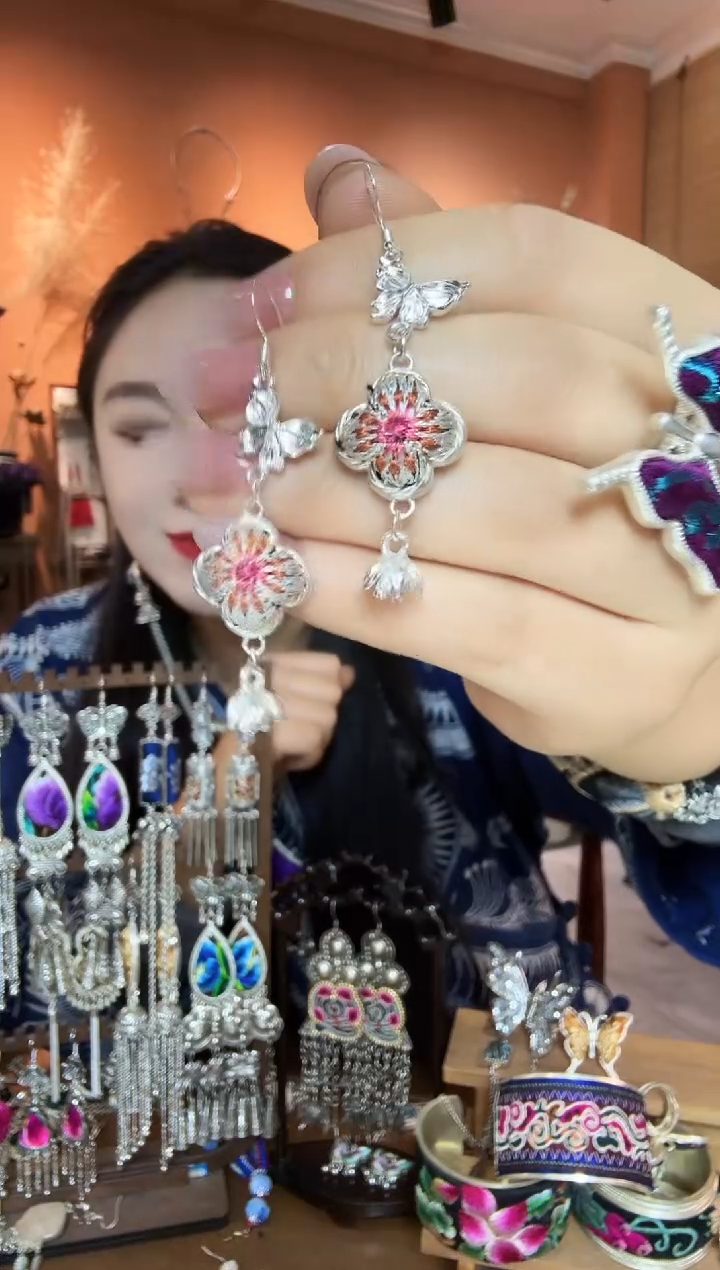 刺绣纯手工民族风耳环