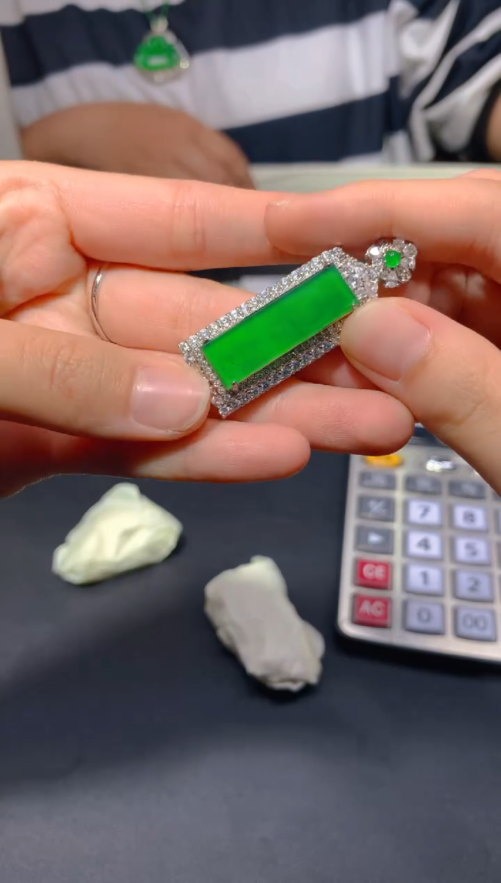 【闪购商品】定制翡翠未镶嵌93多样性发货(发其一）