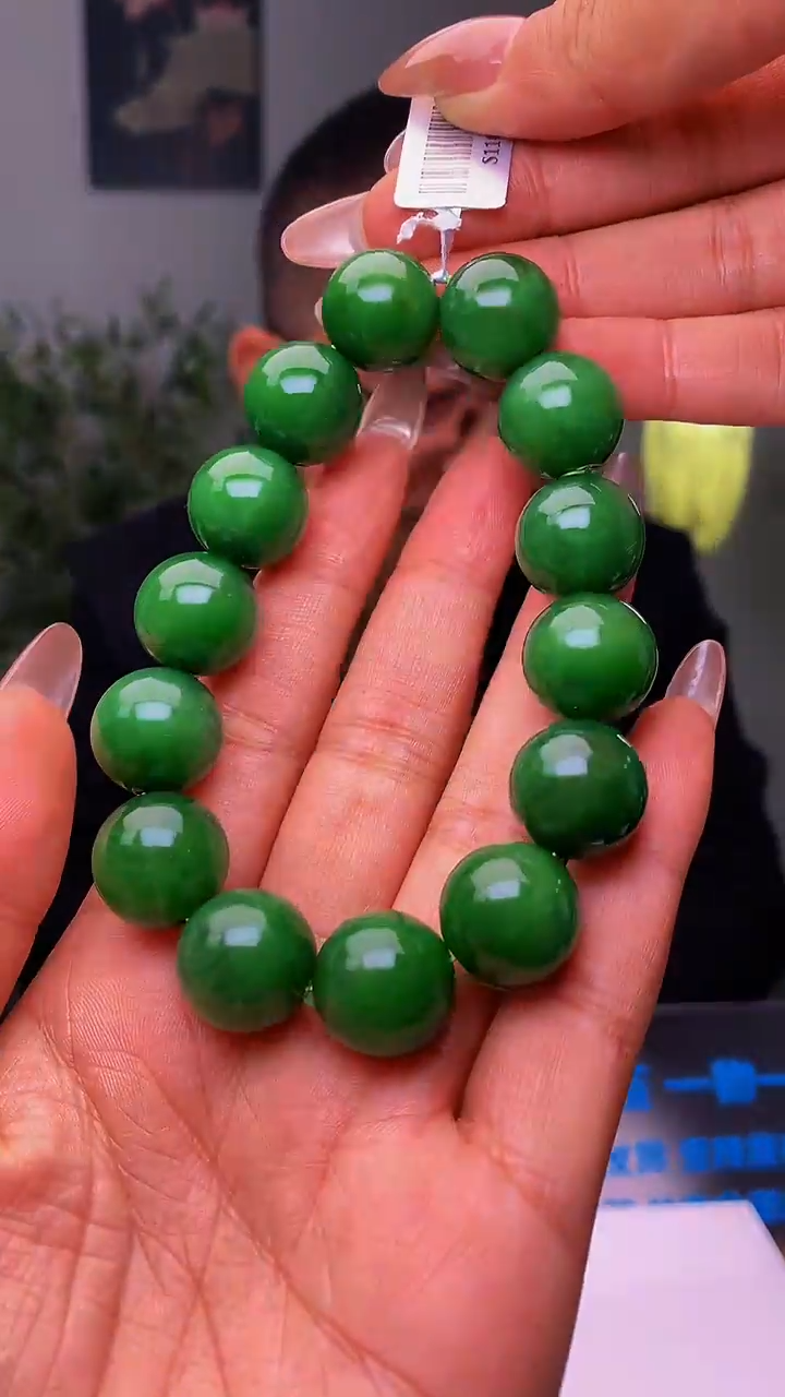 【闪购商品】定制和田玉拍一发一