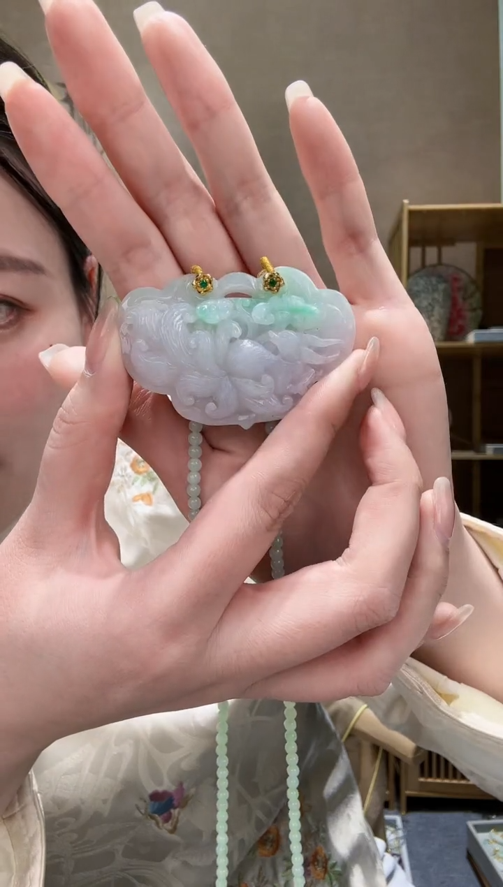 【闪购商品】翡翠颈饰未镶嵌吊坠