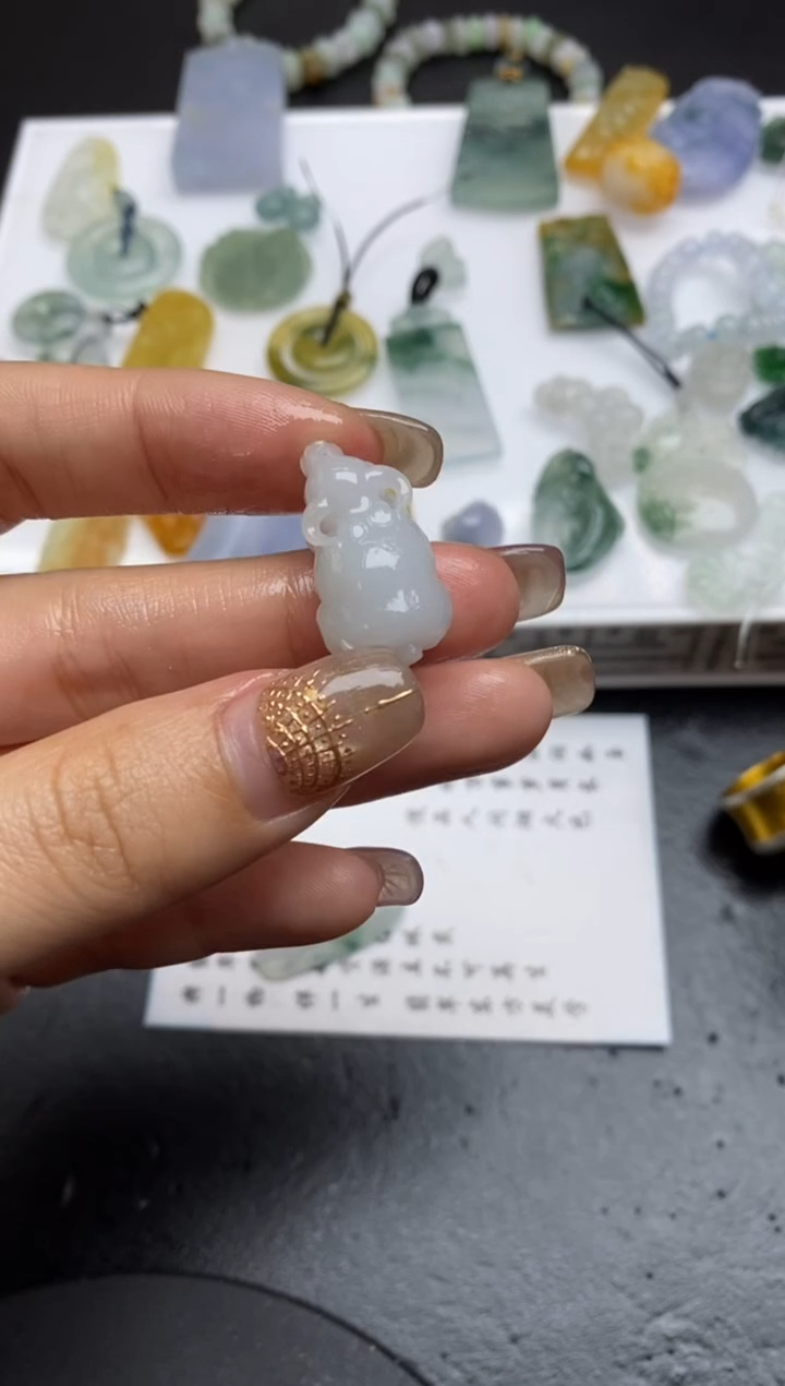 【闪购商品】定制翡翠未镶嵌翡翠毛货~