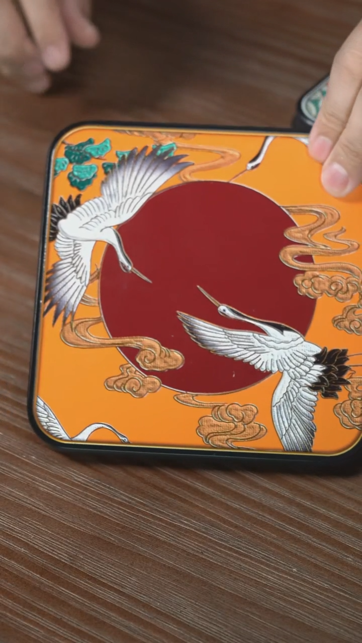 壹藏贰宝鹤聚朝阳大垫子一片