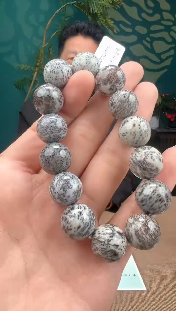 颈饰未镶嵌和田玉多样性发货拍一发一