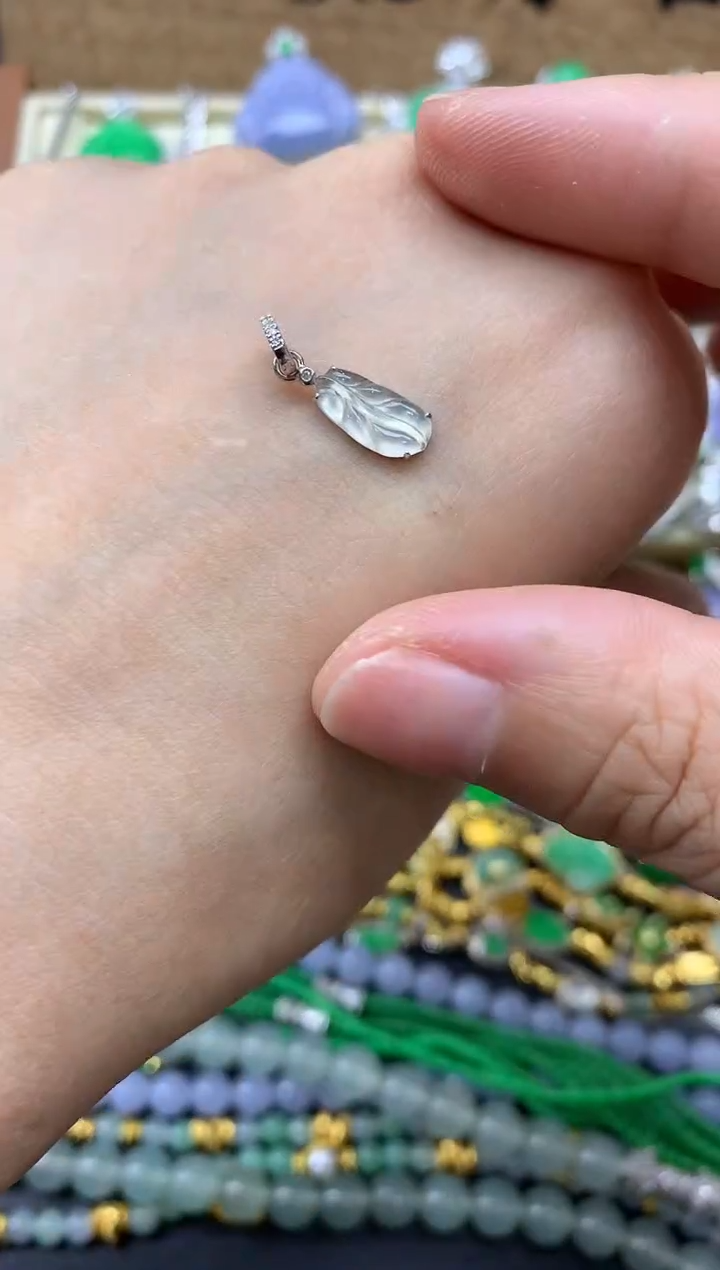 【闪购商品】翡翠颈饰18K金镶嵌89-中国好珍宝