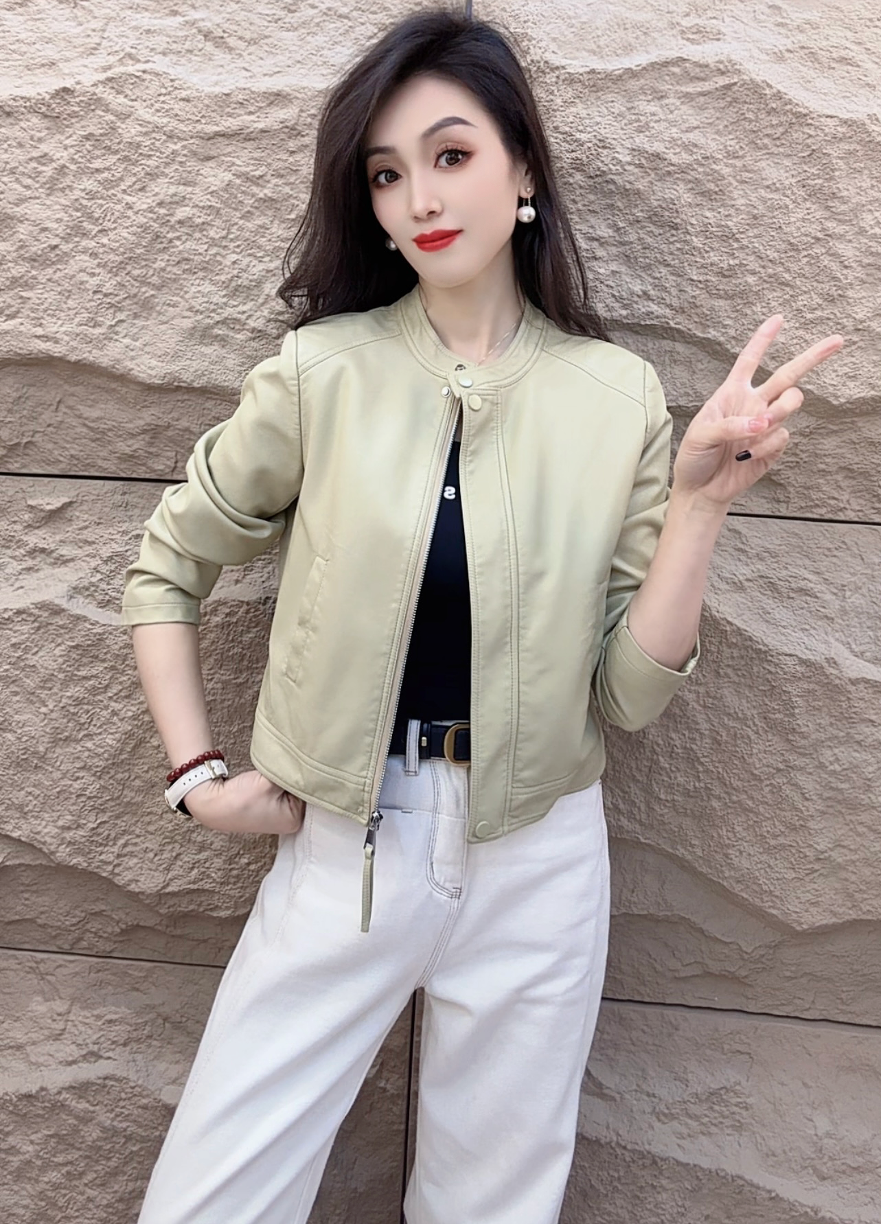 yipinyuxi/依品羽茜海宁正品2025春秋新款机车时尚休闲皮衣外套女