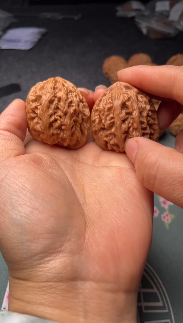 把件文玩核桃w92  红锦鲤   42尺