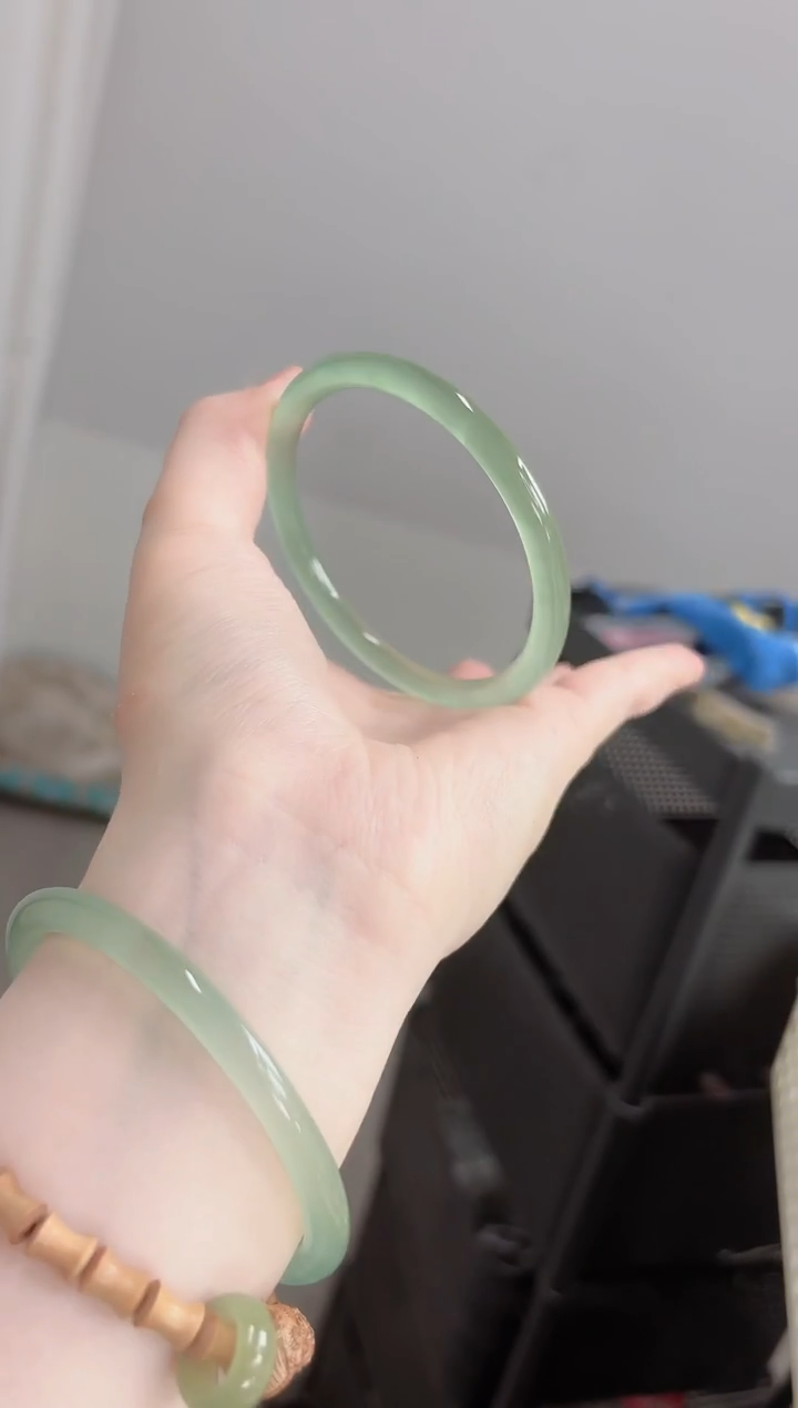 手镯玛瑙/玉髓未镶嵌62圈卡6