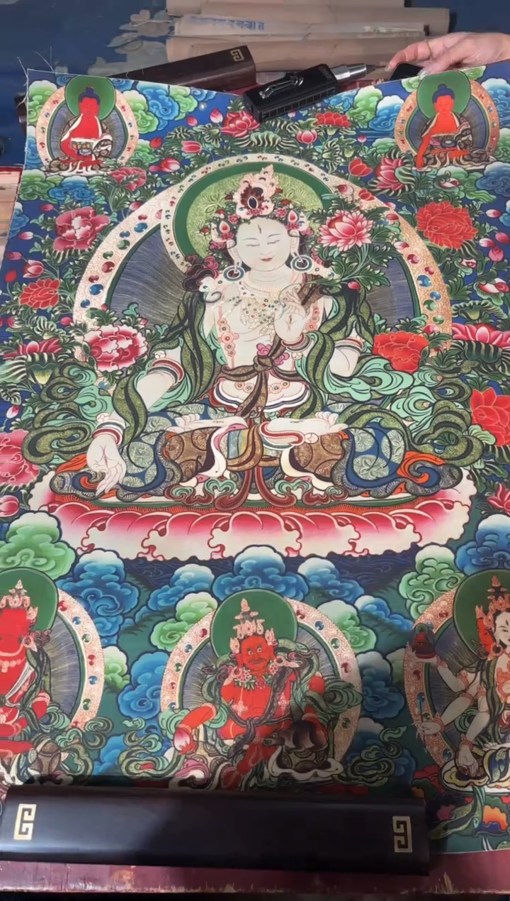 卷轴画龙妹的唐卡tk16