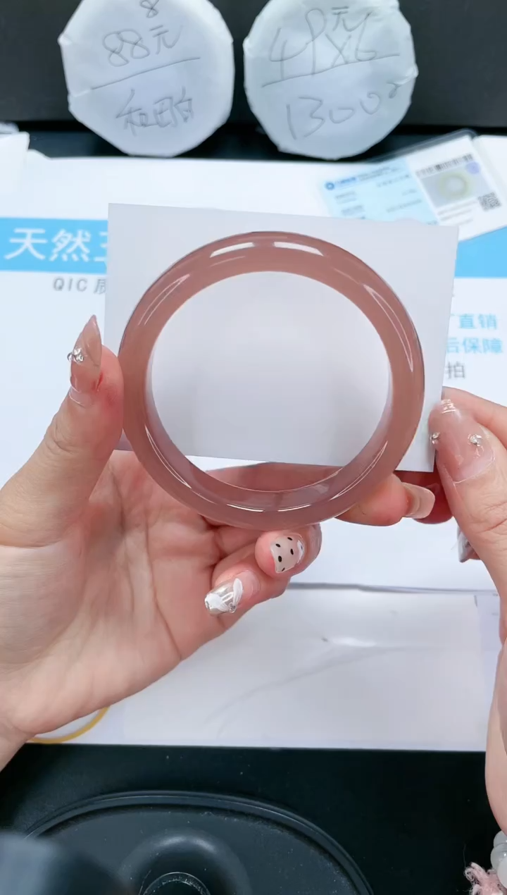 【闪购商品】石英质玉手镯未镶嵌241-61.6