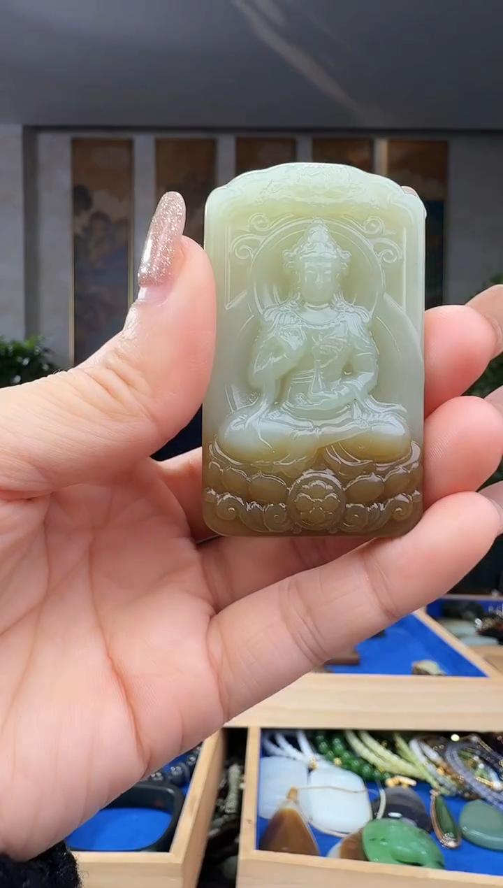 颈饰未镶嵌和田玉拍一发一