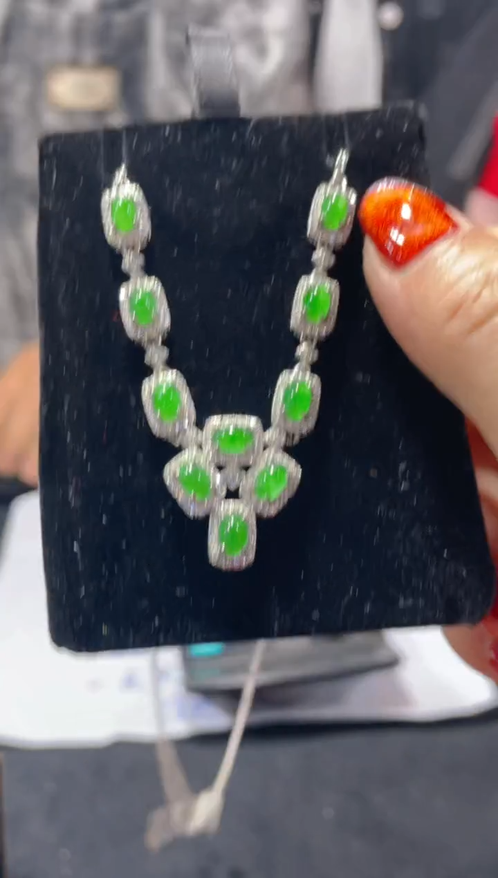 【闪购商品】定制翡翠未镶嵌天然A货翡翠多样性发货拍一发一