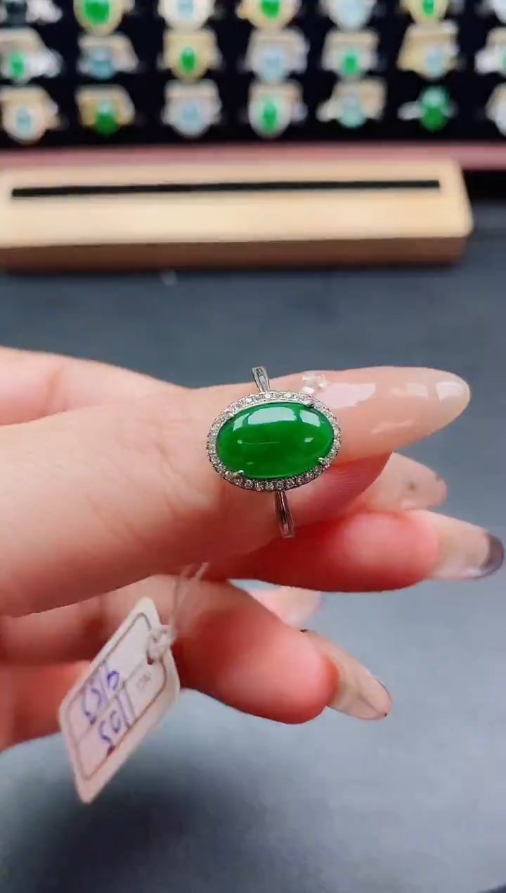 银S925镶嵌戒指翡翠1
