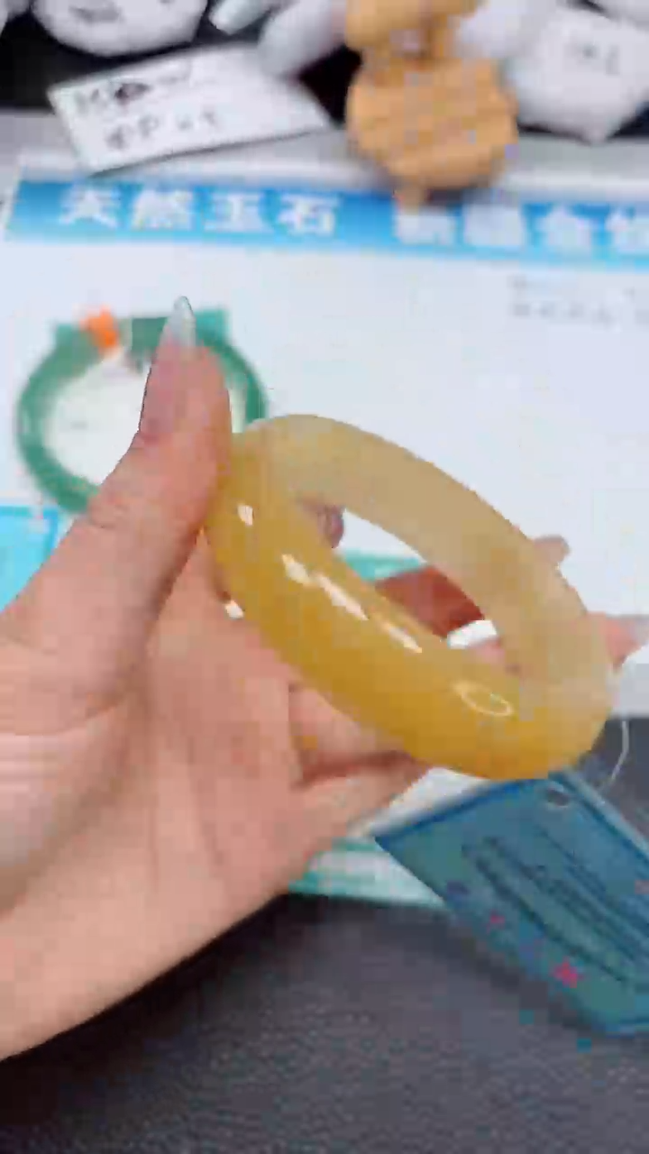 【闪购商品】石英质玉手镯未镶嵌466