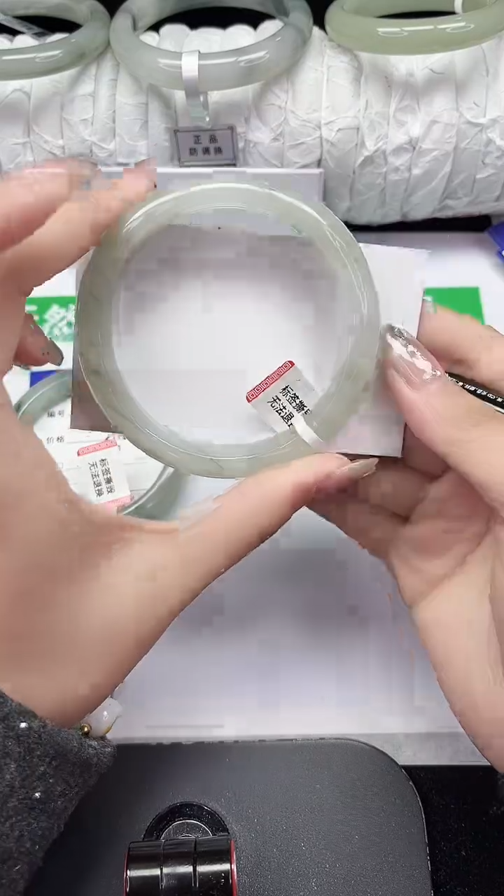 未镶嵌手镯石英质玉354-58/59