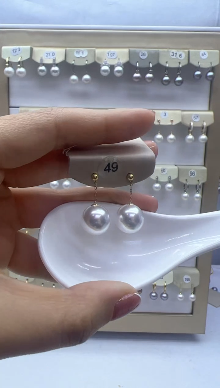 【闪购商品】淡水珍珠耳饰18K金镶嵌49