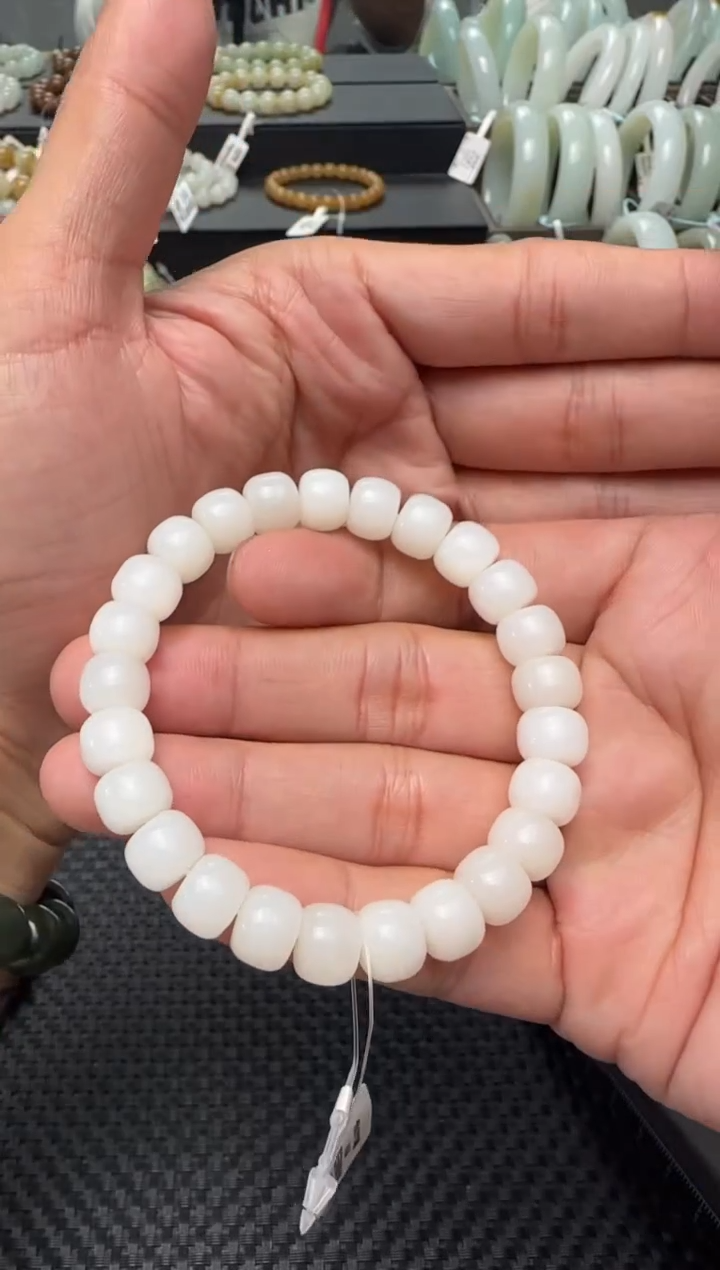 未镶嵌手串和田玉天泰手串卡8x10 有裂