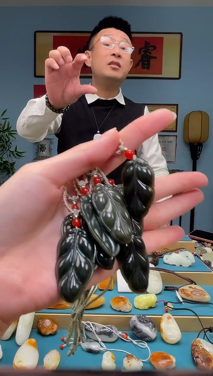 【闪购商品】和田玉颈饰未镶嵌吊坠 多样性发货拍一发一