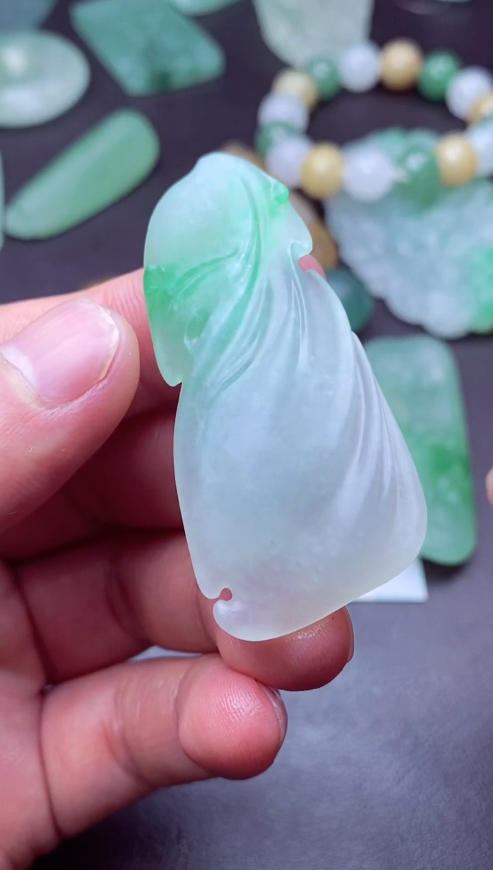 未镶嵌定制翡翠一**好未镶嵌定制翡翠a货翡翠