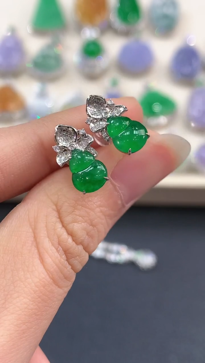 【闪购商品】翡翠耳饰18K金镶嵌B188