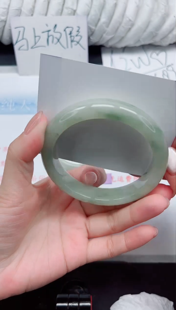 【闪购商品】石英质玉手镯未镶嵌291#60