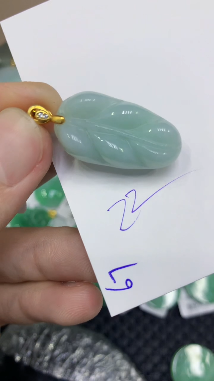 颈饰未镶嵌翡翠缅甸A货翡翠