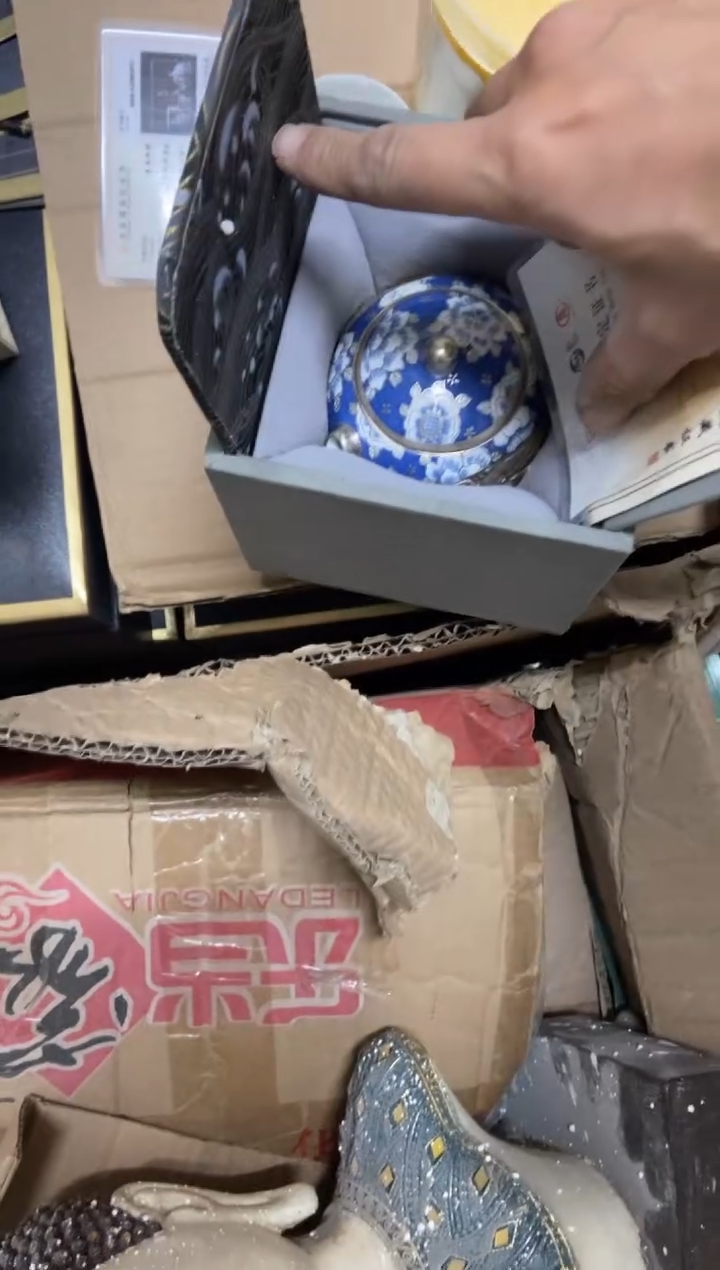 杯无运费险有瑕疵的摄影的产品有使用过的痕迹有点脏介意勿拍