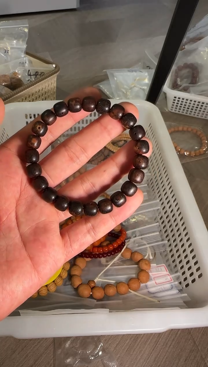 手串星月菩提黑金星月7