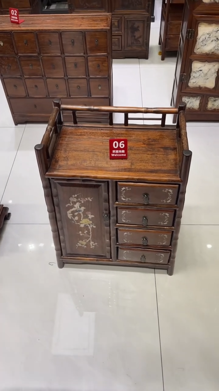 【闪购商品】木喜鹊登梅竹节茶水柜