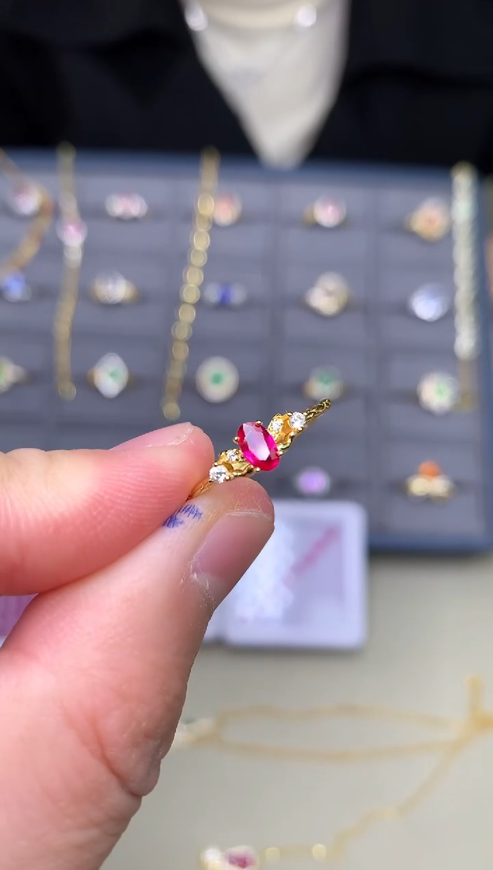 银S925镶嵌戒指红宝石戒指