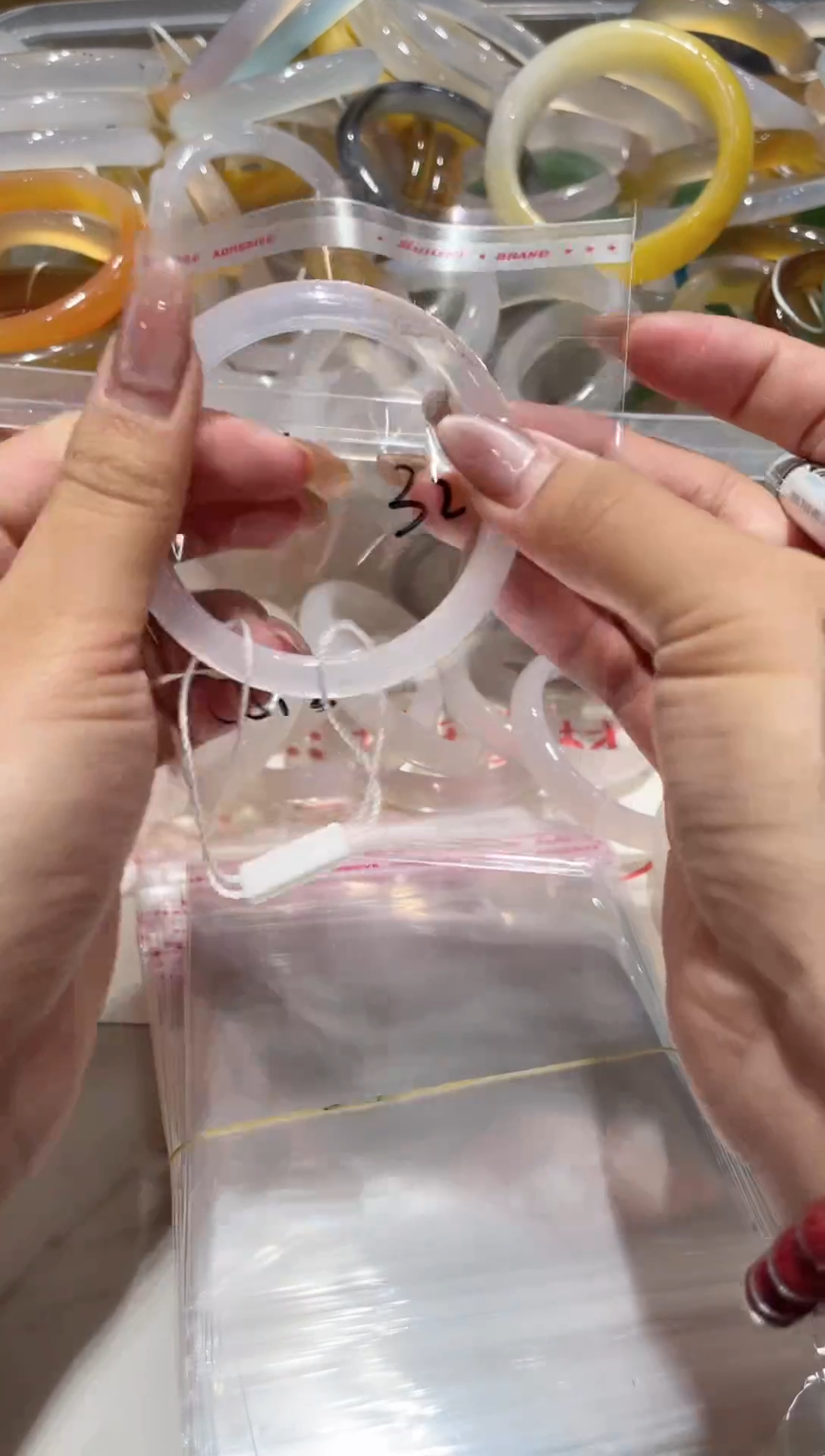 手镯玛瑙/玉髓未镶嵌014