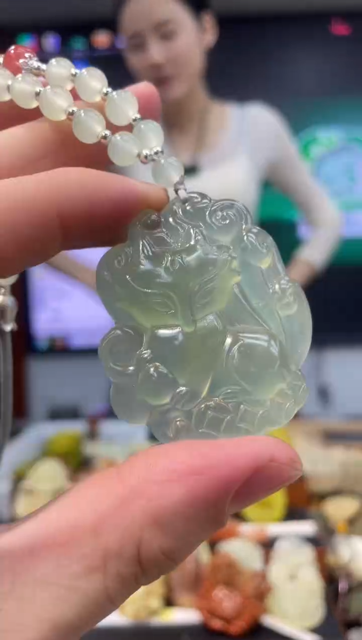 【闪购商品】岫玉吊坠未镶嵌·