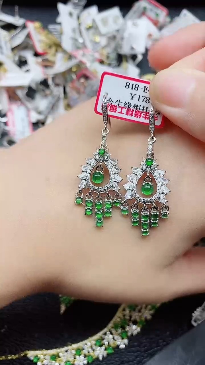 银S925镶嵌戒指翡翠1