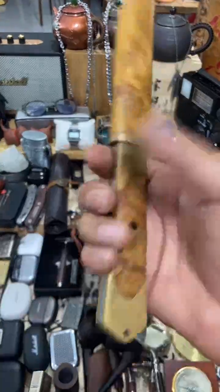 瓷片闪购商品   如图所示