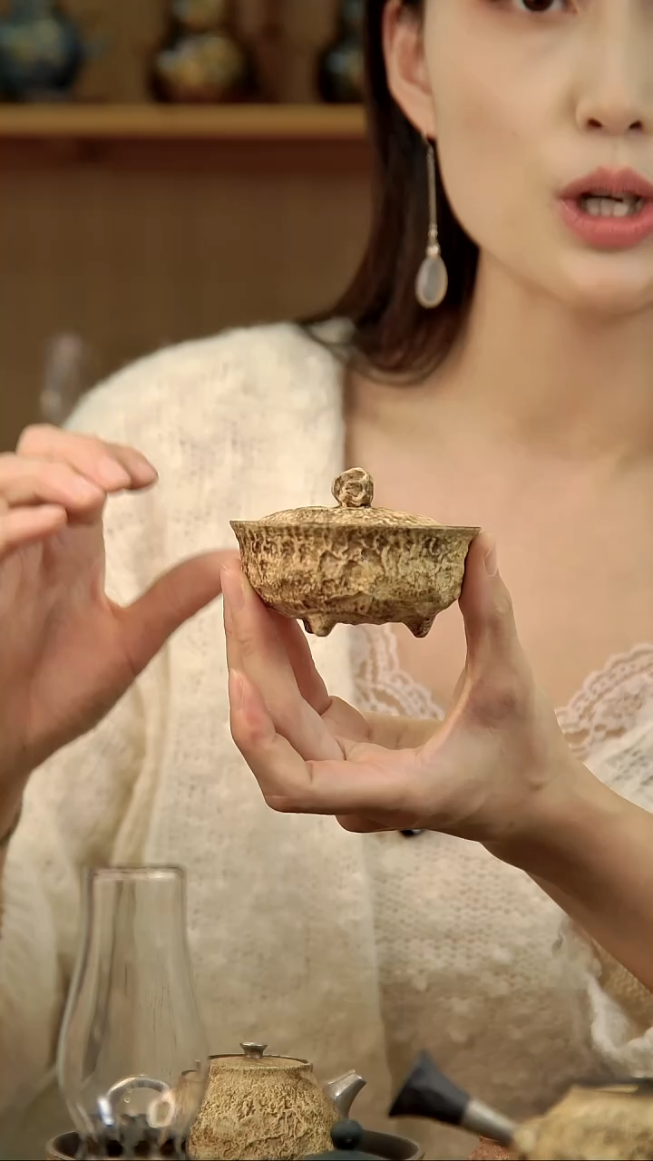 言野手作 粉引仿古三足盖碗