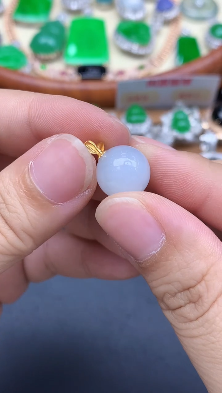 颈饰18K金镶嵌翡翠198-中国好珍宝